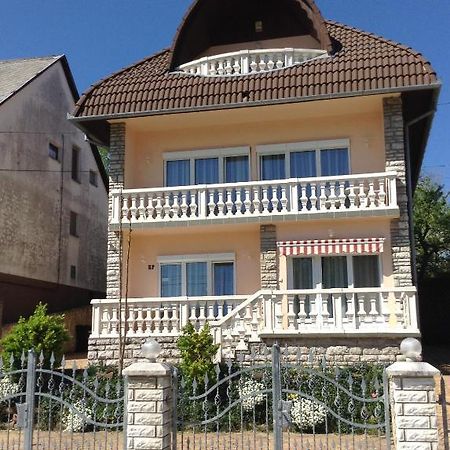 Alom Haz Apartment Zalakaros Exterior photo
